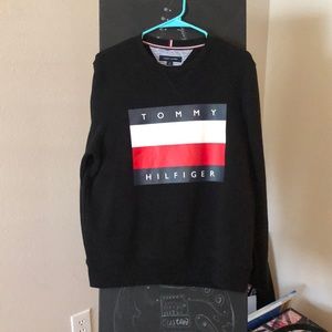 Tommy Hilfiger sweater